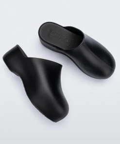 Adult Melissa Bubble + Simon Miller Clog