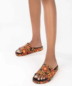 Adult Melissa Cloud + Simon Miller Slide