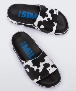 Adult Melissa Cloud + Simon Miller Slide