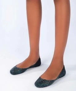 Adult Melissa Campana Papel