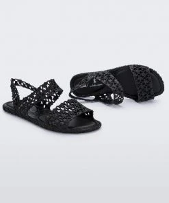 Adult Melissa Panc + Isabela Capeto Sandal