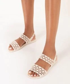 Adult Melissa Panc + Isabela Capeto Sandal