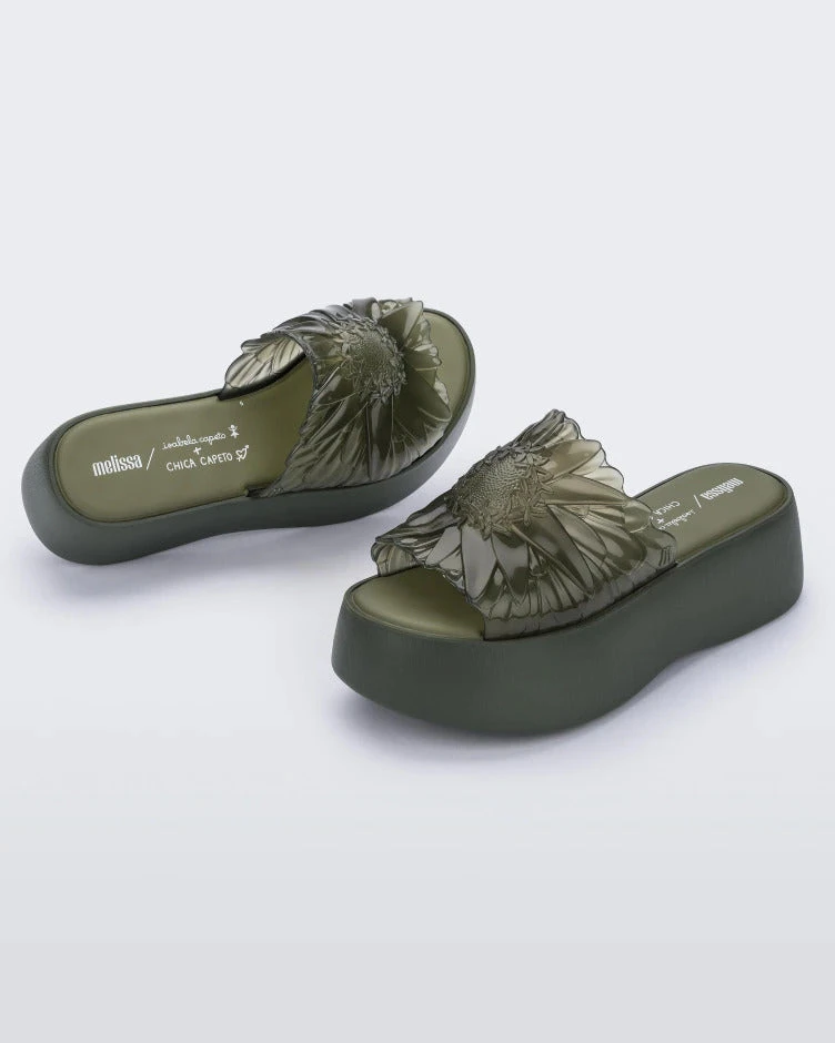 Adult Melissa Becky Panc + Isabela & Chica Capeto Slide 10 Adult Melissa Becky Panc + Isabela & Chica Capeto Slide