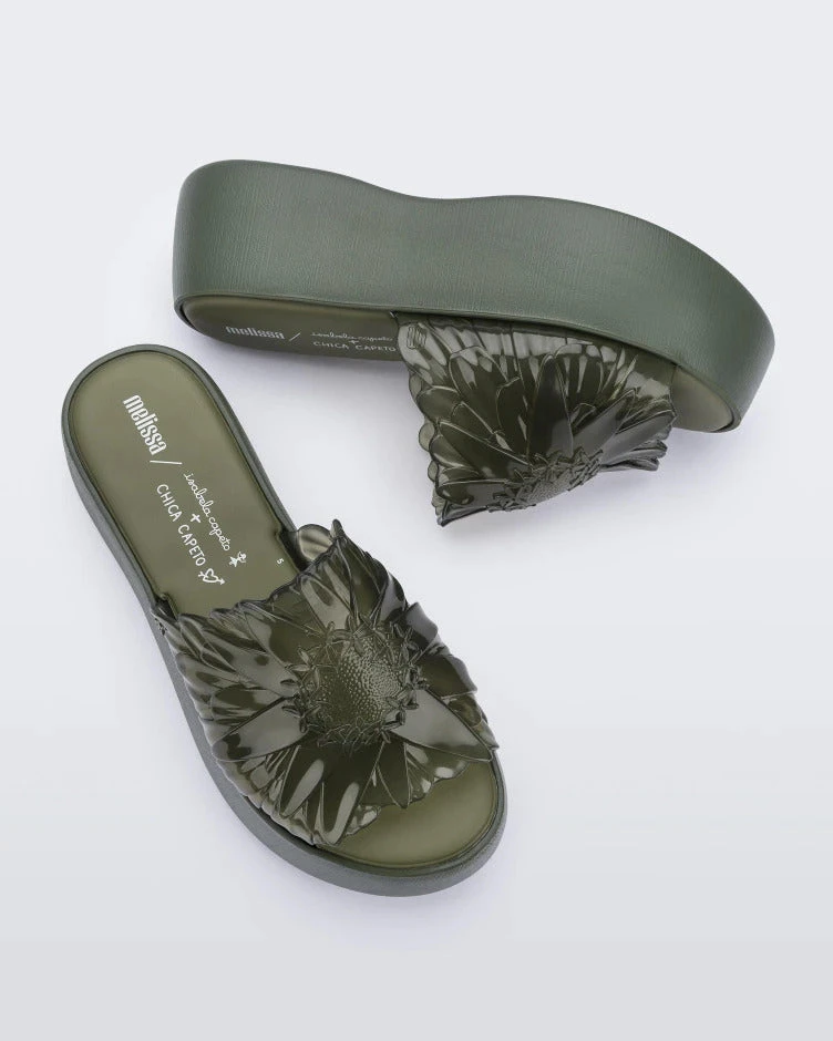 Adult Melissa Becky Panc + Isabela & Chica Capeto Slide 11 Adult Melissa Becky Panc + Isabela & Chica Capeto Slide