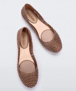 Adult Melissa Campana Papel