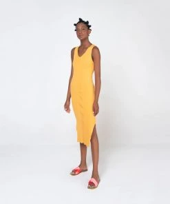 Adult Melissa Brigitte