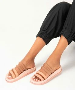 Adult Melissa Soft Wave Slide