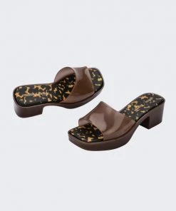 Adult Melissa Shape + Rouje