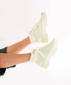 Adult Melissa Fluffy Sneaker