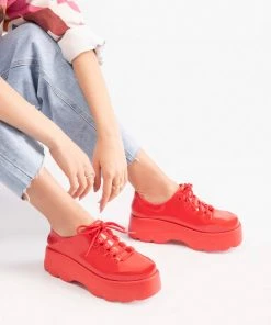 Adult Melissa Kick Off Platform Sneaker