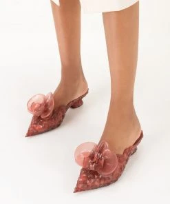 Adult Melissa Court Shoe Flower + Y/Project