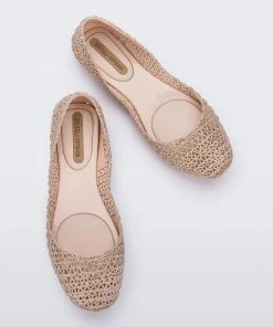 Adult Melissa Campana Papel Flat