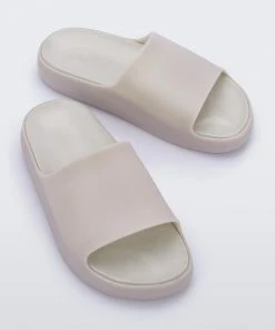 Adult Melissa Cloud Slide