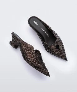 Adult Melissa Court Shoe + Y/Project